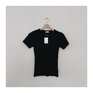 NWT leset pointelle slim fit tee